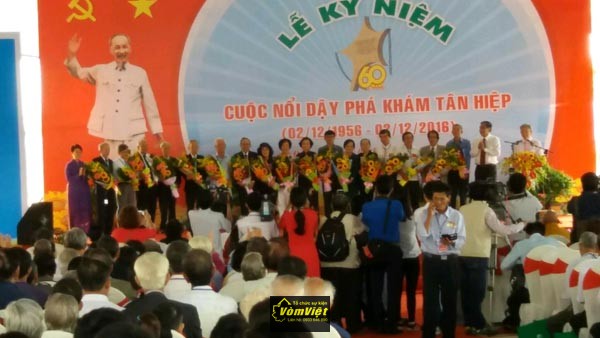 le-ky-niem-60-nam-pha-kham-tan-hiep-hinh-003