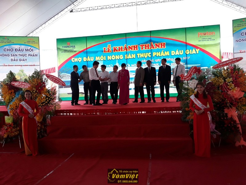 Lễ Khánh Thành Chợ Đầu Mối Nông Sản Thực Phẩm Dầu Giây - Hinh 25 Lễ Khánh Thành Chợ Đầu Mối Nông Sản Thực Phẩm Dầu Giây - Hinh 25