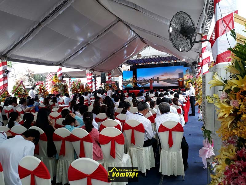 Lễ Kỉ Niệm 10 Năm Thành Lập Tập Đoàn Anh Vinh - hình 2 Lễ Kỉ Niệm 10 Năm Thành Lập Tập Đoàn Anh Vinh - hình 2