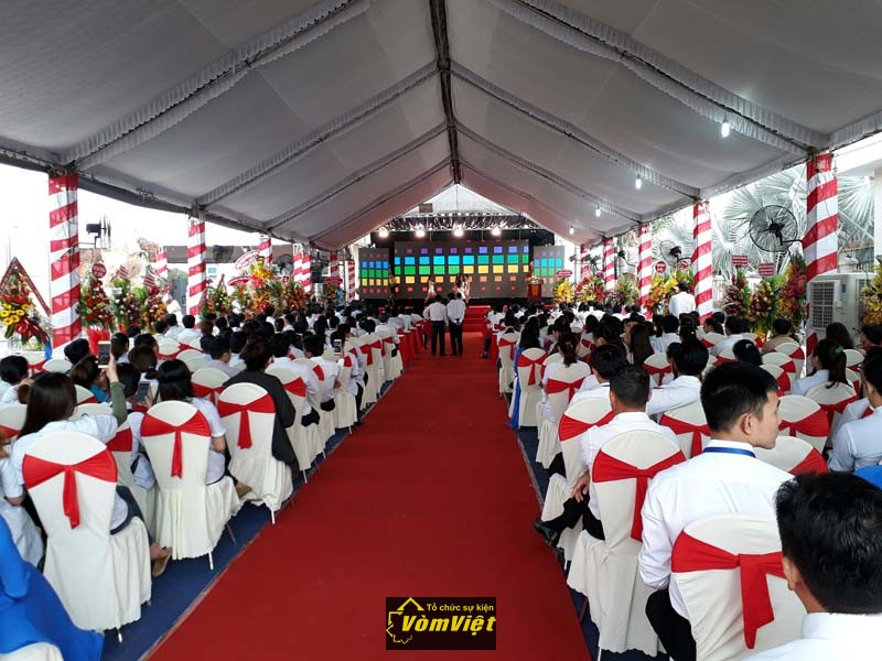 Lễ Kỉ Niệm 10 Năm Thành Lập Tập Đoàn Anh Vinh - hình 5 Lễ Kỉ Niệm 10 Năm Thành Lập Tập Đoàn Anh Vinh - hình 5