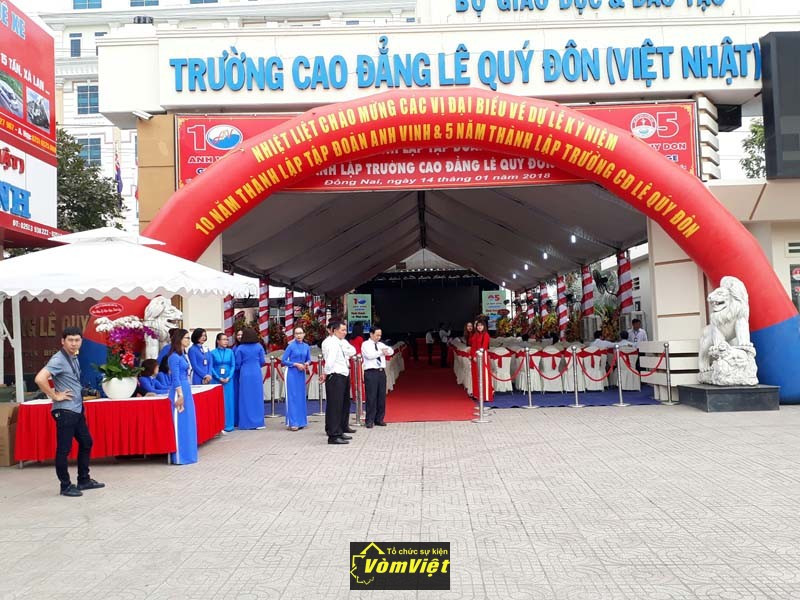 Lễ Kỉ Niệm 10 Năm Thành Lập Tập Đoàn Anh Vinh - hình 7 Lễ Kỉ Niệm 10 Năm Thành Lập Tập Đoàn Anh Vinh - hình 7